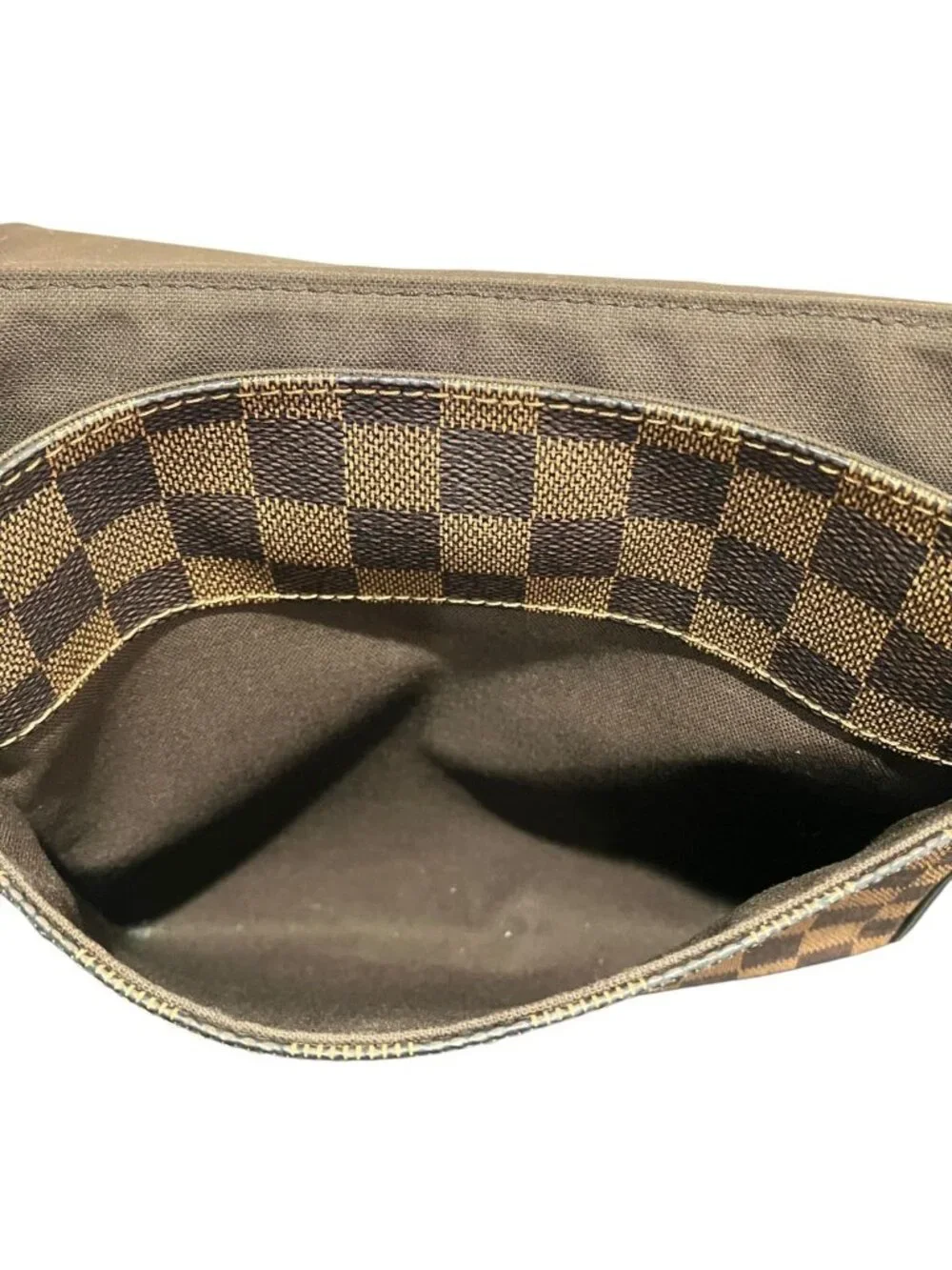 Louis Vuitton District PM Damier Shoulder Bag Canvas